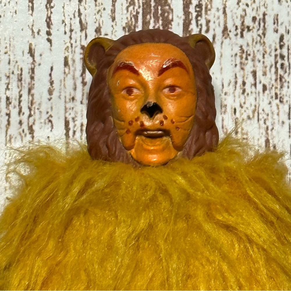 WIZARD OF OZ